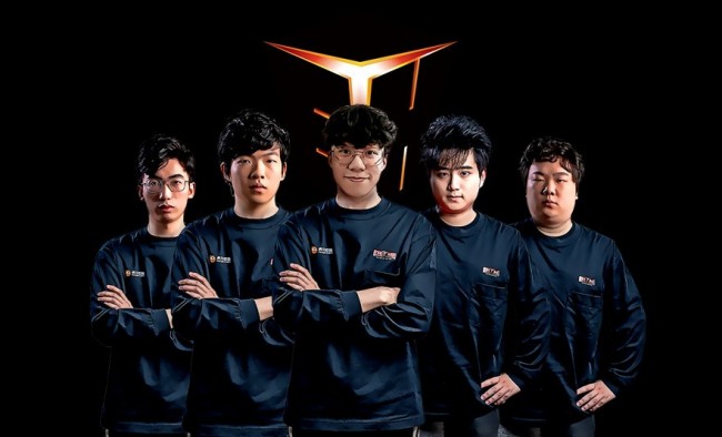 氛几乎达到 氛几乎达到