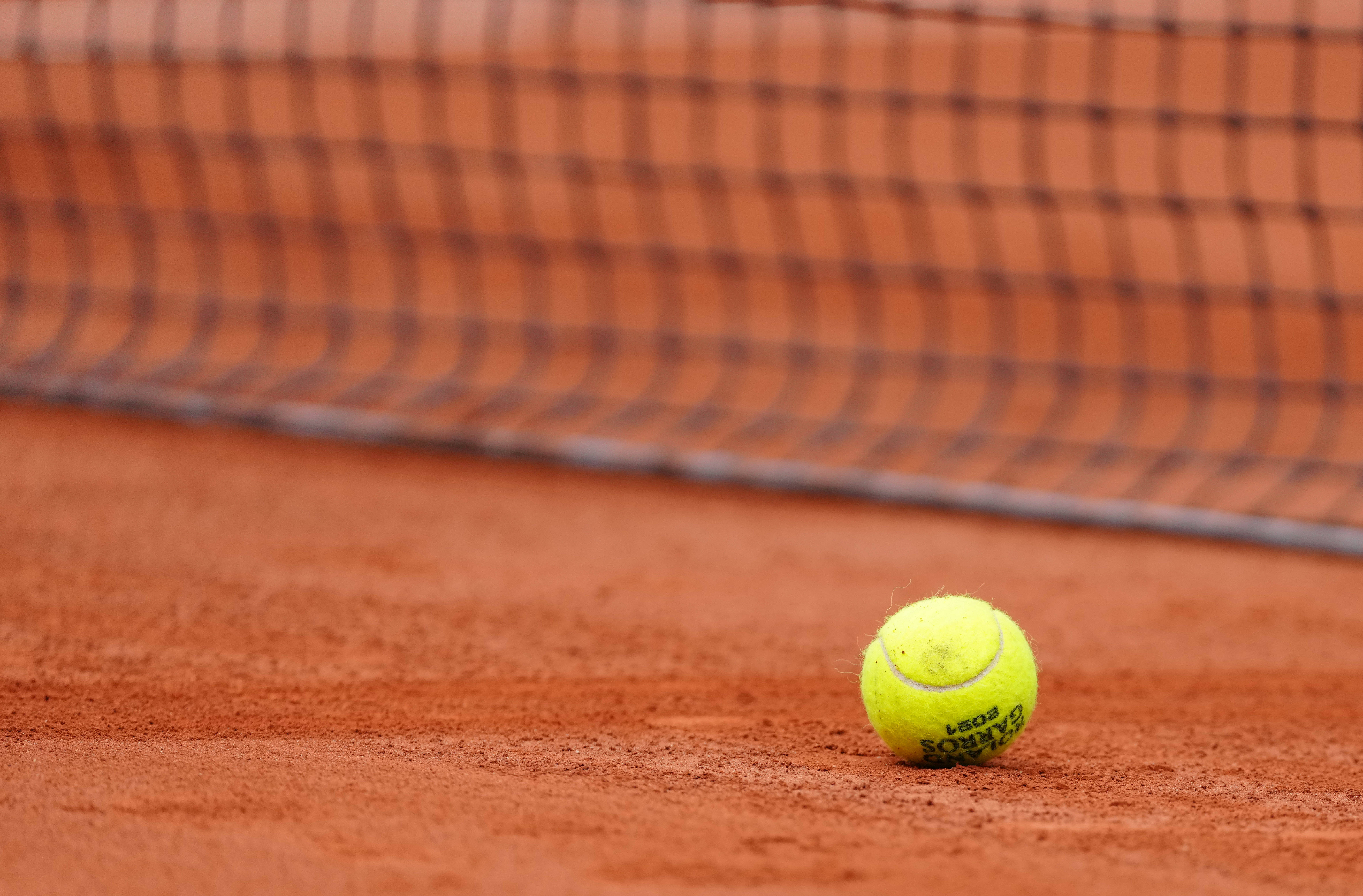 然而舆论之 然而舆论之